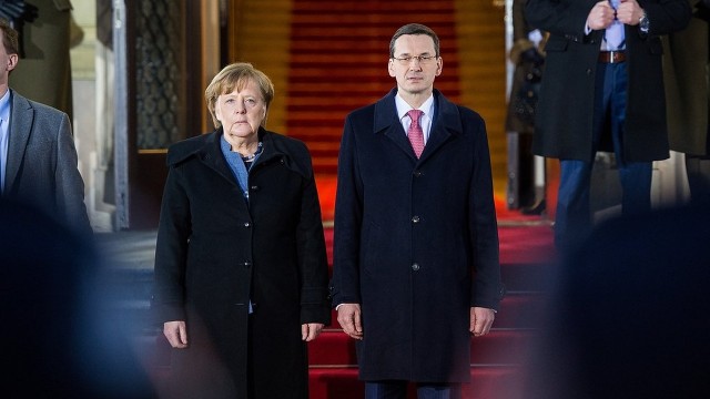 Premier Morawiecki spotkał się z kanclerz Niemiec [WIDEO, ZDJĘCIA]