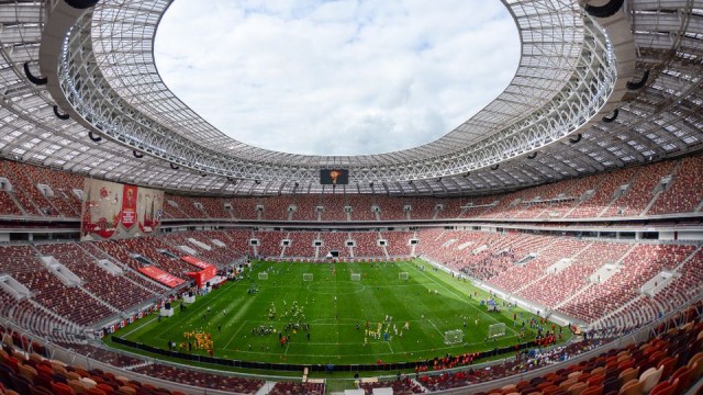 Piłkarska reprezentacja Rosji przegrała z Brazylią 0:3 (0:0) w spotkaniu towarzyskim przygotowującym obie ekipy do Mistrzostw Świata. Bramki dla Canarinhos zdobyli: Joao Miranda (53039), Philippe Coutinho (62039) i Paulinho (66039).