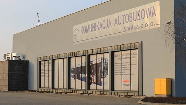 Trzy nowe autobusy z napędem Diesla, spełniające europejską normę EURO 6, wyjechały w poniedziałek na ulice Świnoujścia. Stanowią one pierwszą część blisko 9-milionowej inwestycji.