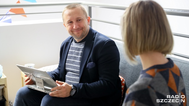 Do końca kwietnia szczecinianie mogą bezpłatnie otrzymać fachową poradę w temacie prawa, przedsiębiorczości, mieszkalnictwa lub ochrony środowiska. Za darmo odpowiedzą na pytania, doradzą i rozwieją wszelkie wątpliwości eksperci ze Środka, czyli Śródmiejskiego Punktu Sąsiedzkiego przy ulicy Królowej Jadwigi.