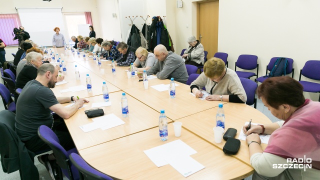 Jak radzić sobie cukrzycą - chorobą XXI wieku - podpowiadali w sobotę pacjentom lekarze w Narodowym Funduszu Zdrowia w Szczecinie.