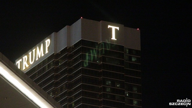 Pożar w nowojorskim wieżowcu Trump Tower. Ogień w należącym do amerykańskiego prezydenta budynku udało się już opanować. Według wstępnych informacji, jedna osoba została ciężko ranna, obrażenia odniosło także trzech strażaków.