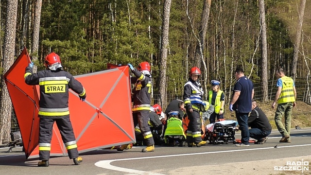 Potrącenie rowerzysty na drodze krajowej nr 3 na wysokości Dargobądza - informują nasi słuchacze. Do wypadku doszło w poniedziałek po godzinie 13.