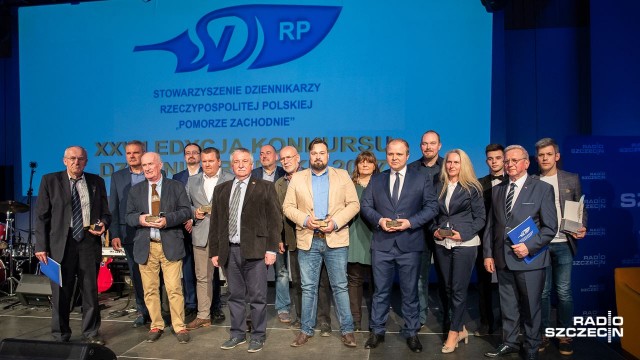 Nasz redakcyjny kolega Wojciech Zagaj z wyróżnieniem w kategorii Debiut Roku - zakończył się finał 27. edycji Konkursu Dziennikarz Roku.