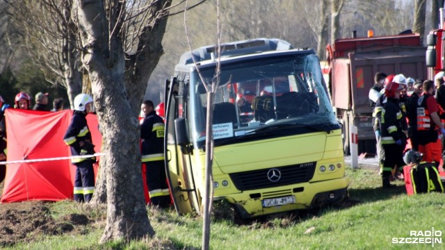 Przed godziną 16 na drodze krajowej nr 37 między Darłowem a Malechowem w powiecie sławieńskim doszło do tragicznego wypadku.