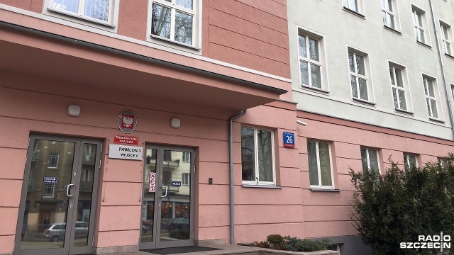 Były Komendant Główny Policji usłyszał 10 zarzutów. Zbigniew M. został zatrzymany w środę. Zarzuty dotyczą okresu od 1 stycznia do 10 lutego 2016 roku, a więc czasu, gdy podejrzany sprawował funkcję komendanta.