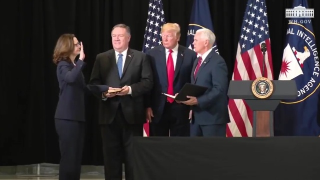Ceremonia zaprzysiężenia Giny Haspel na stanowisko dyrektora Centralnej Agencji Wywiadowczej odbyła się w Waszyngtonie. W uroczystości wziął udział prezydent USA Donald Trump.