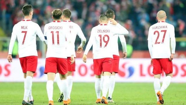 Piłkarska reprezentacja Polski rozpoczęła przygotowania do finałów mistrzostw świata w Rosji.