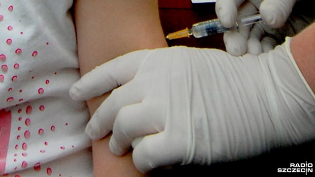 Program darmowych szczepień przeciwko wirusowi HPV ruszył w Świnoujściu. Skorzystać mogą z niego dziewczynki, które urodziły się w 2006 roku. Wirus HPV wywołuje raka szyjki macicy.