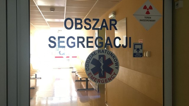 Już 12 osób trafiło do szpitali w regionie po zażyciu dopalaczy. Są leczeni w placówkach w Gryficach, Kołobrzegu i Szczecinie. Wszyscy pochodzą z Trzebiatowa i okolic.