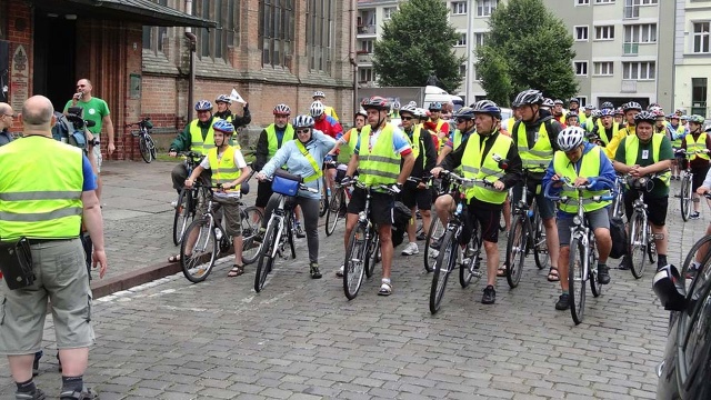 Ponad 600 km (Szczecin-Częstochowa) mają do przejechania uczestnicy Szczecińskiej Rowerowej Pielgrzymki na Jasną Górę. Do Częstochowy ze Szczecina wyjadą 2 lipca, ale już teraz na liście jest około 200 osób. Zapisy cały czas trwają.