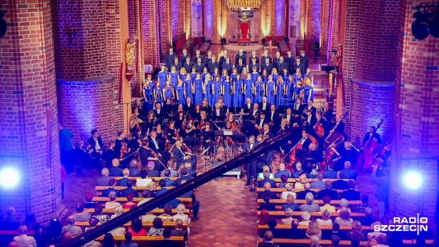 Artystyczne wzruszenia na koniec uroczystości odsłonięcia pomnika prezydenta Lecha Kaczyńskiego w Szczecinie: ostatnim akcentem był koncert w Bazylice Archikatedralnej św. Jakuba w Szczecinie.