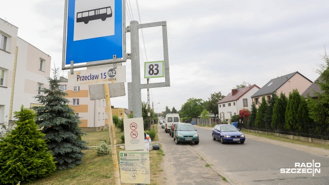 Droga powiatowa z Przecławia do Warzymic doczeka się gruntownego remontu. Chodzi o prawie kilometrowy odcinek od drogi krajowej nr 13 do przejazdu kolejowego linii Szczecin-Berlin.