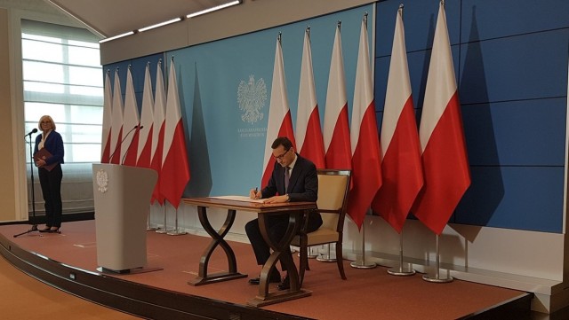 Polska i Izrael podpisały w środę deklarację o współpracy. Ogłosili to na równoległych konferencjach w Warszawie i Tel Awiwie premierzy obu krajów: Mateusz Morawiecki i Beniamin Netanjahu.
