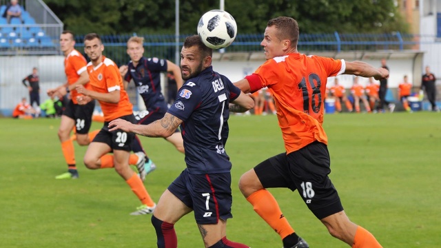 Portowcy w sparingowym meczu rozegranym podczas zgrupowania we Wronkach wygrali z Chrobrym Głogów 1:0.