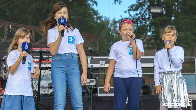 Strefa tropikalna, gwiazdy muzyki rozrywkowej i warsztaty ze skimboardu. W Trzebieży trwa impreza Czas na Trzebież, a w jej trakcie odbywa się mnóstwo atrakcji oraz konkursy z atrakcyjnymi nagrodami do zdobycia.