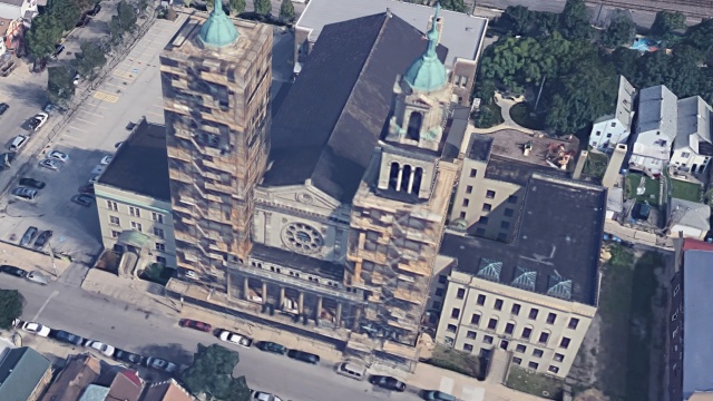 Chicagowska Polonia protestuje przeciwko sprzedaży kościoła świętego Wojciecha. Wierni chcą wykupić budynek i stworzyć w nim dom pielgrzyma. Aby plan się powiódł, muszą zebrać co najmniej milion dolarów. Na razie zbierają deklaracje wpłat.