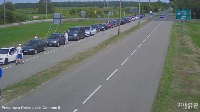 Od rana są korki na zachodniopomorskich trasach prowadzących nad morze.