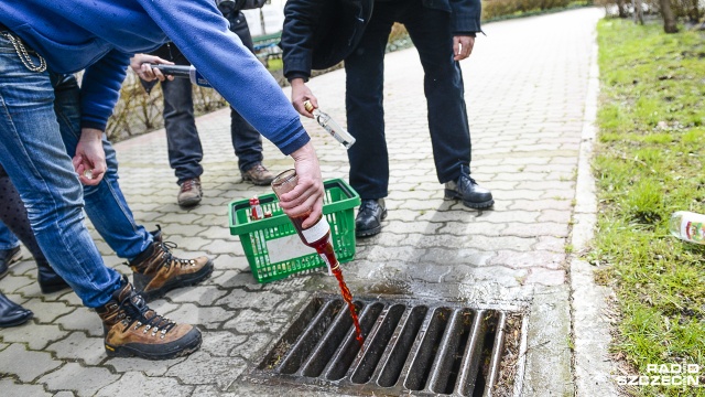 Sto dni abstynencji od alkoholu na stulecie odzyskania przez Polskę niepodległości - zachęca do tego episkopat. Akcja rozpoczyna się w sobotę, 4 sierpnia, i potrwa do 11 listopada.