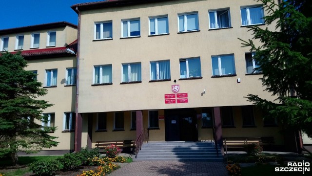 Wójt gminy Bielice został odsunięty od wykonywania obowiązków w związku z zarzutami, jakie postawiła mu Prokuratura Okręgowa w Szczecinie.