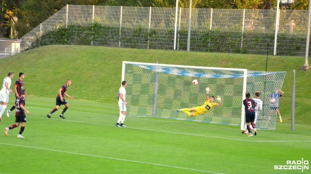 Kotwica Kołobrzeg wygrała z rezerwami Pogoni Szczecin 1:0 w pierwszej kolejce piłkarskiej trzeciej ligi.