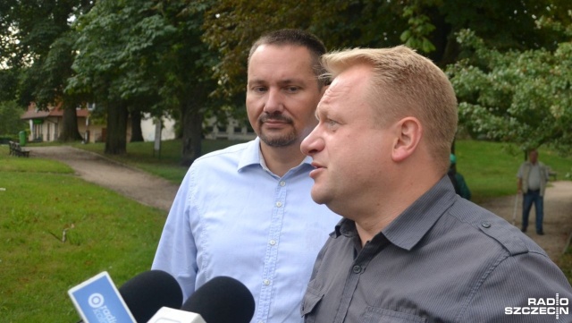 Jacek Woźniak, były wiceprezydent miasta, a obecnie kandydat bezpartyjny przekonywał o konieczności poprawy bezpieczeństwa na kołobrzeskich osiedlach.