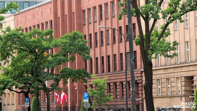 Indonezyjskie służby zatrzymały Polaka, podejrzanego o powiązania z separatystami. Dyrektor biura rzecznika prasowego MSZ Artur Lompart powiedział, że ministerstwo ma informację o tym zdarzeniu i podjęło działania.