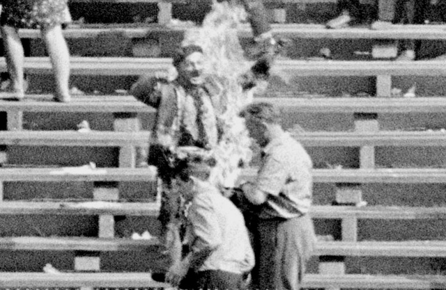 50 lat temu podczas ogólnopolskich dożynek na stadionie Stadionie Dziesięciolecia w Warszawie samospalenia dokonał Ryszard Siwiec.