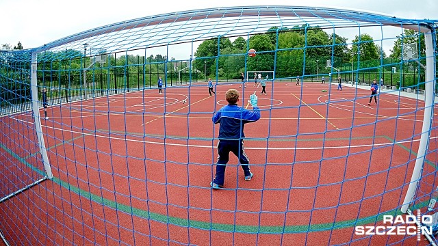 Ponad 54,5 miliona złotych wyda w tym roku Ministerstwo Sportu i Turystyki na działalność Szkolnych Klubów Sportowych. Przedstawiciele rządu chcą promować przywrócone do życia rok temu SKS-y.
