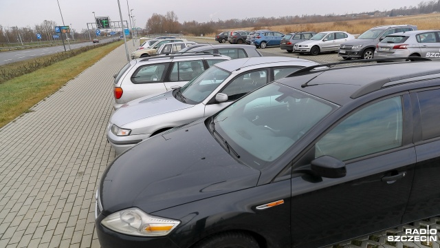 Szczecińscy radni nie zgodzili się na darmowe bilety w komunikacji dla kierowców, którzy korzystają z parkingów parkride.