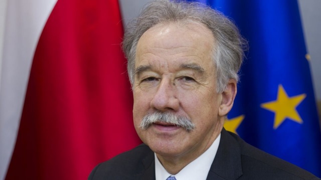 Państwowa Komisja Wyborcza wylosowała numery na listach wyborczych do wyborów samorządowych dla poszczególnych komitetów. Przewodniczący PKW Wojciech Hermeliński powiedział, że w losowaniu wzięło udział 10 komitetów wyborczych.