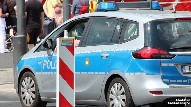 Podczas likwidacji domków aktywistów okupujących las Hambach od Kolonią doszło w czwartek do kolejnego wypadku. Ranna została jedna z aktywistek.