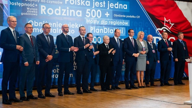 Jarosław Kaczyński powiedział, że PiS konsekwentnie reprezentuje politykę czynną państwa. Prezes tego ugrupowania wziął udział w konwencji regionalnej w Bydgoszczy, która odbyła się w Filharmonii Pomorskiej.