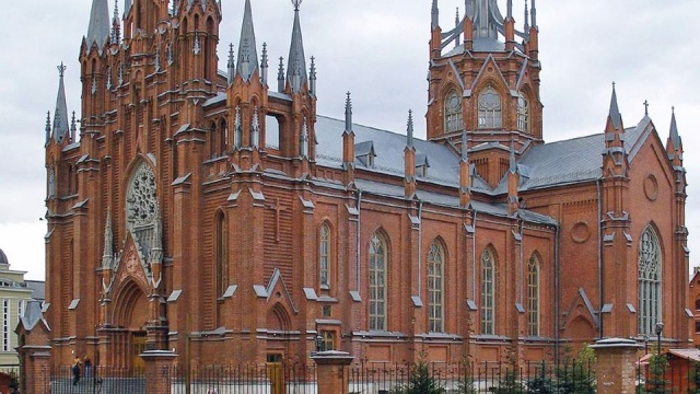 Rosyjscy katolicy przygotowują się do uroczystych obchodów 40. rocznicy wyboru kardynała Karola Wojtyły na papieża. Z tej okazji w Moskwie zorganizowano już wykład poświęcony pontyfikatowi świętego Jana Pawła II, a na 13 października zaplanowano uroczysty koncert. Konklawe wybrało kardynała z Polski na papieża 16 października 1978 roku.
