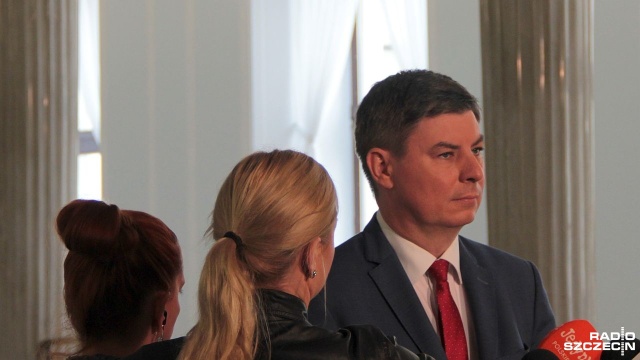 Prawo i Sprawiedliwość chce odwołania rzecznika Platformy Obywatelskiej w związku z niedawną konwencją tej partii w Legionowie.