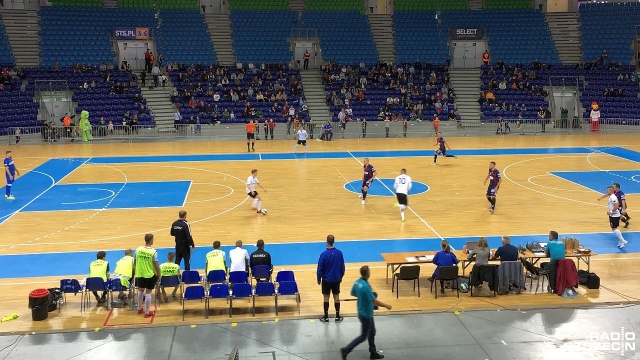 Futsaliści ze Szczecina przegrali w Netto Arenie z Clearexem Chorzów 4:6.