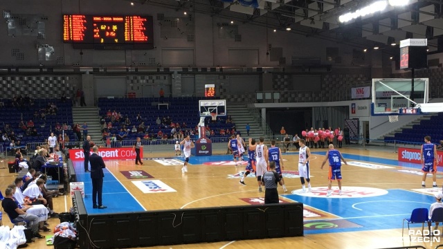 Koszykarze King Szczecin pokonali Rose Radom 92:71 w meczu trzeciej kolejki Polskiej Ligi Koszykówki.