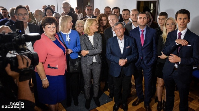 Piotr Krzystek i Sławomir Nitras zmierzą się w drugiej turze wyborów na prezydenta Szczecina - tak wynika z sondażu exit poll autorstwa Pracowni Analiz Obywatelskich.