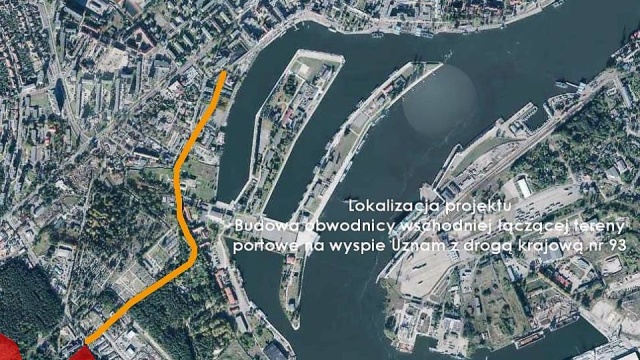 Ma ona w połączyć karsiborską przeprawę promową - a później wjazd i wyjazd z tunelu - z centrum miasta. Informację na ten temat opublikował na swoim facebooku Janusz Żmurkiewicz, aktualny jeszcze prezydent Świnoujścia.