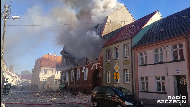 Zaangażowanie ludzi w pomoc mieszkańcom Mieszkowic, którzy stracili dach nad głową po wybuchu gazu jest niesamowite, odzew jest ogromny - tak zbiórkę opisuje jej organizator Michał Kijo.