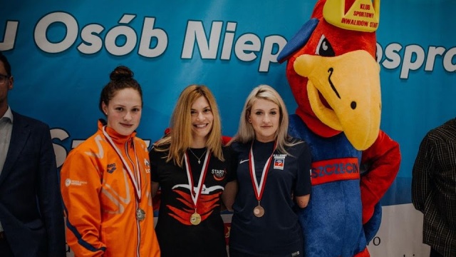 Brązowy medal Mistrzostw Polski w Pływaniu Osób Niepełnosprawnych dla Pauliny Woźniak. Paraolimpijka Startu Szczecin wywalczyła ten krążek na dystansie 50 metrów stylem motylkowym.