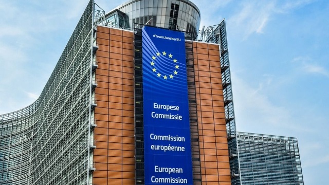 Komisja Europejska potwierdziła, że otrzymała wyjaśnienia z Polski dotyczące zawieszenia ustawy o Sądzie Najwyższym.