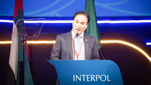 Kim Dzong Jang z Korei Południowej został nowym szefem międzynarodowej organizacji policyjnej. W głosowaniu wzięło udział 1000 przedstawicieli ze 173 krajów świata. W Dubaju w środę zakończy się 87. Zgromadzenie Ogólne Interpolu.