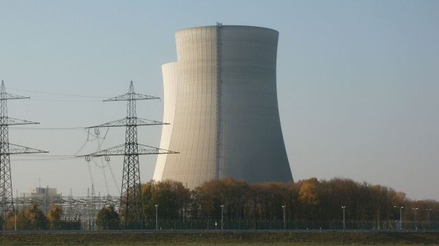 Prezydent Francji Emmanuel Macron zapowiedział zamknięcie 14 z 58 reaktorów atomowych do 2035 roku. Do tego roku kraj ten ma zmniejszyć udział energetyki jądrowej z obecnych 75 do 50 proc.