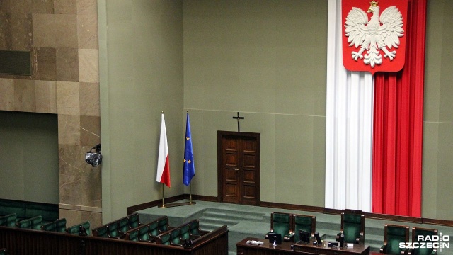 W ostatnim dniu posiedzenia Sejmu posłowie zajmą się między innymi projektem przyszłorocznego budżetu.