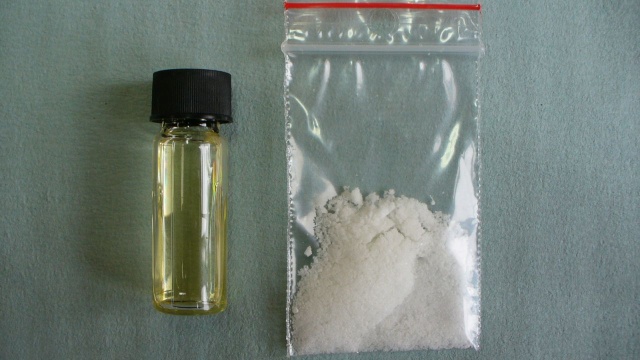Prawie dwa kilogramy sterydów w paczkach z Chin ujawnili celnicy z Oddziału Celnego w Szczecinie. Anaboliki znajdowały się w dwóch paczkach. Jedną wysłano do mieszkańca Szczecina, kolejną do jednej z firm z województwa zachodniopomorskiego.