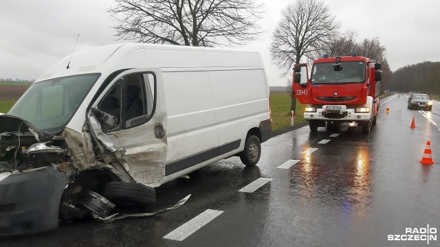 Nie ma już kłopotów z przejazdem ekspresową drogą numer 6 między Karlinem a Koszalinem. Po 10, w pobliżu miejscowości Parsowo doszło do zderzenia dwóch samochodów osobowych.