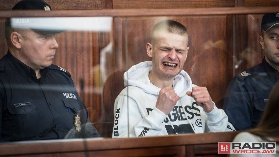 Sąd skazał go za morderstwo, jednak prokuratura przedstawiła nowe dowody świadczące o niewinności 42-latka. źródło: www.facebook.com/MinisterstwoSprawiedliwosci/Radio Wrocław