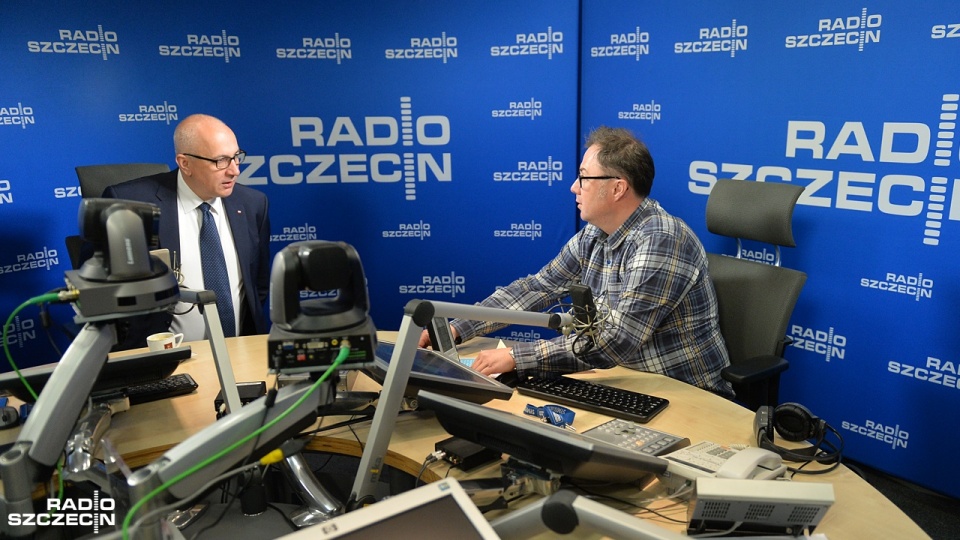 Joachim Brudziński był gościem audycji "Rozmowy pod krawatem". Fot. Łukasz Szełemej [Radio Szczecin]