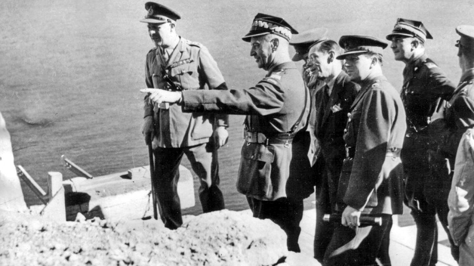 Gen. Sikorski 4 lipca 1943 (jedno z ostatnich zdjęć) w Gibraltarze. źródło: pl.wikipedia.org/wiki/Władysław_Sikorski